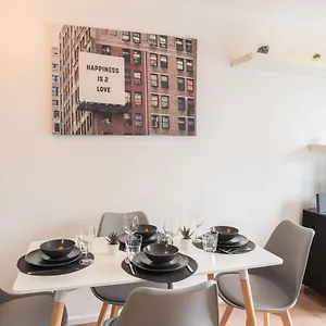 https://apt-olympic-stratford.brighton-hotels-england.com