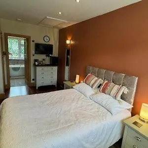 https://stunning-double-bedroom-greenwich.brighton-hotels-england.com