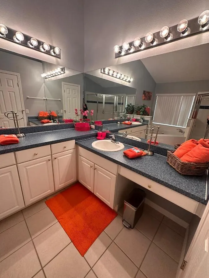 Nyaraló Sweet 4 Bedroom 3 Bath Pool & Spa Home Davenport